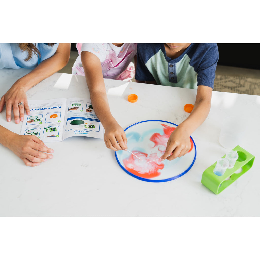 Educational Insights GeoSafari My First Science Kit, Science Toy, 28 P