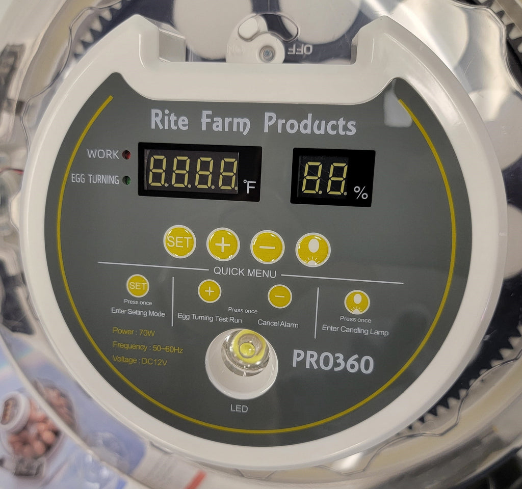 DELUXE PRO 360 RITE FARM PRODUCTS 21 EGG CHICKEN INCUBATOR HATCHER & A