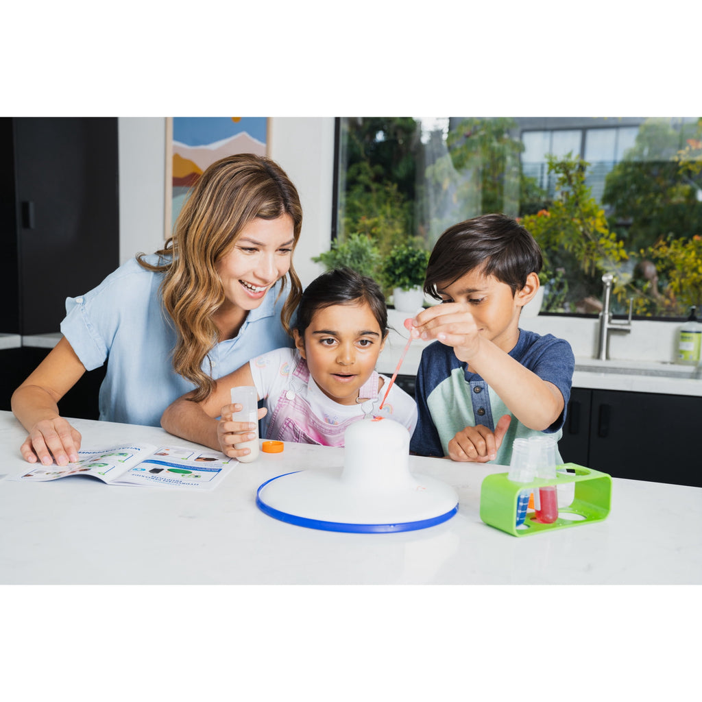 Educational Insights GeoSafari My First Science Kit, Science Toy, 28 P