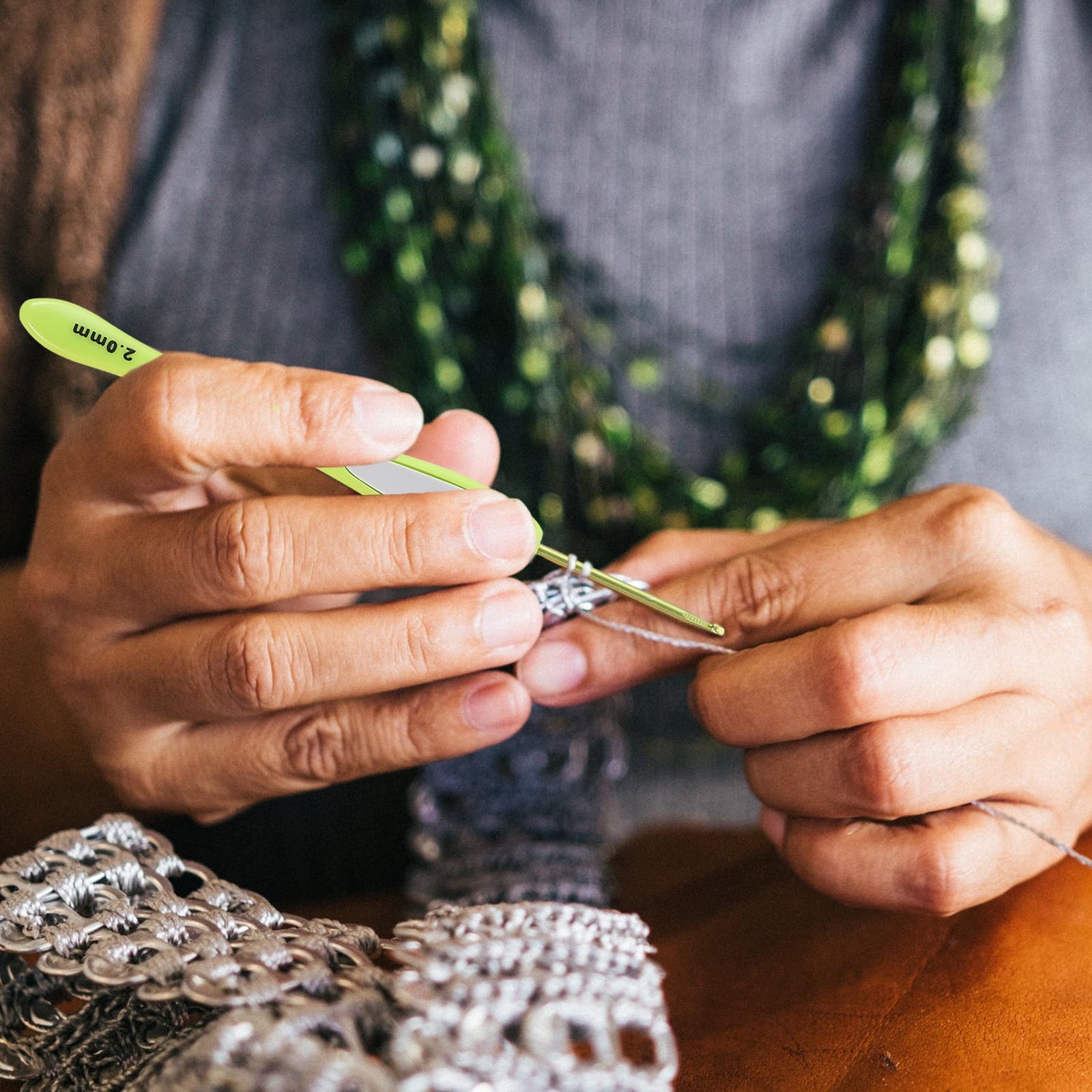 LIYUNMIAO Ergonomic Crochet Hooks Set for Arthritis & Beginners