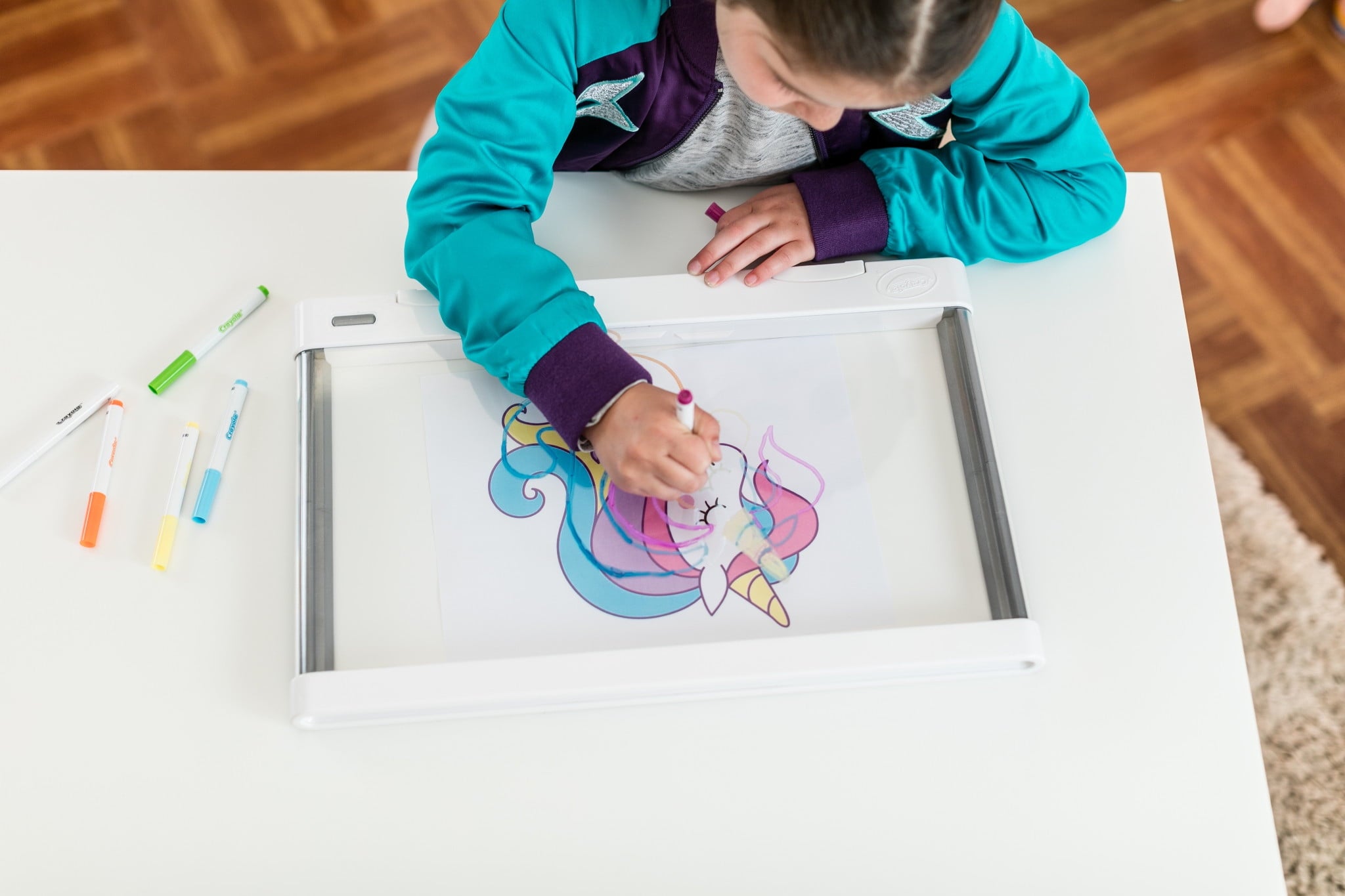 Crayola Ultimate Light Board, White, LED Tracing & Drawing Board, Ligh