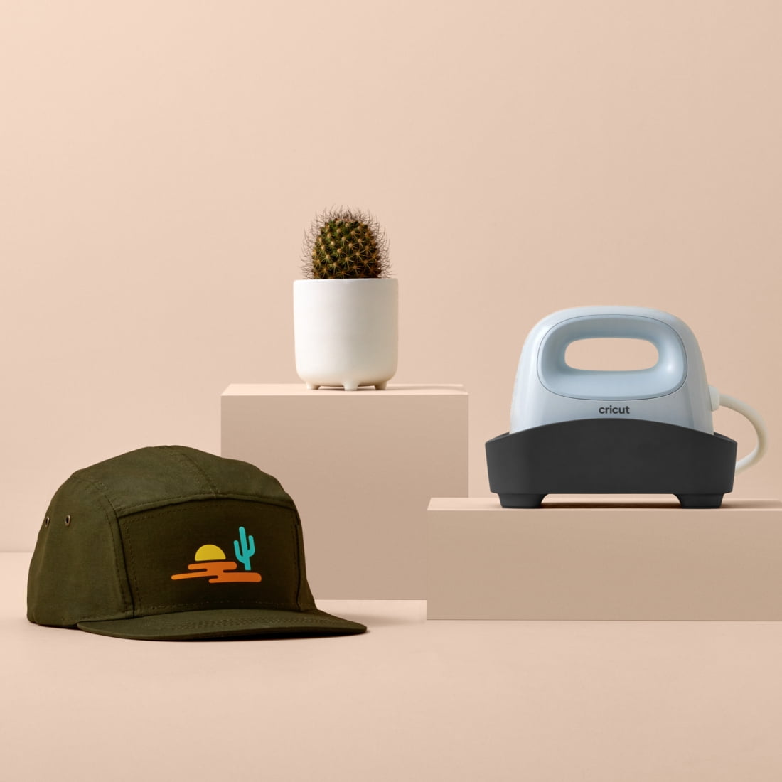 Cricut Hat Press - Heat Press Machine for Hats, Blue