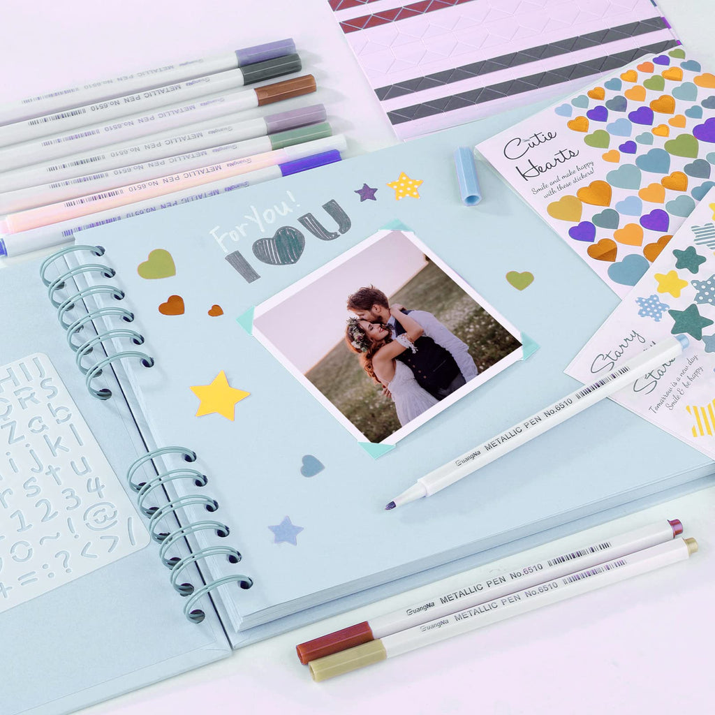 Gotideal 80 Pages Scrapbook Album with 10 Metallic Markers, Black
