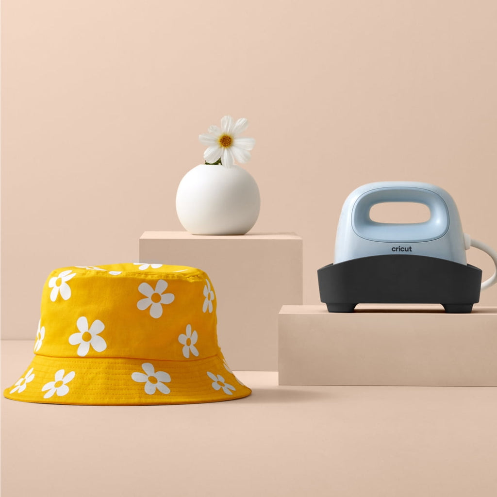 Cricut Hat Press - Heat Press Machine for Hats, Blue