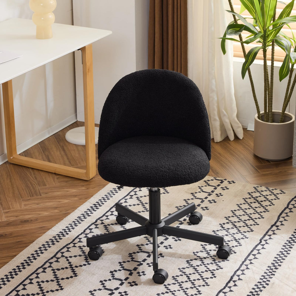 VINGLI Candy Teddy Fleece Armless Study Chair
