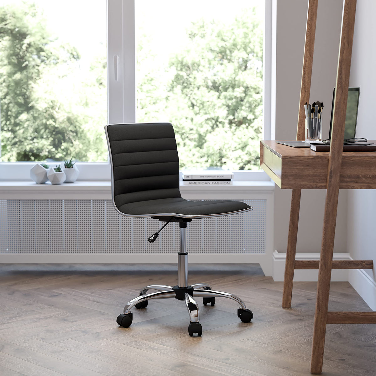Flash Furniture Swivel Office Chair, Black