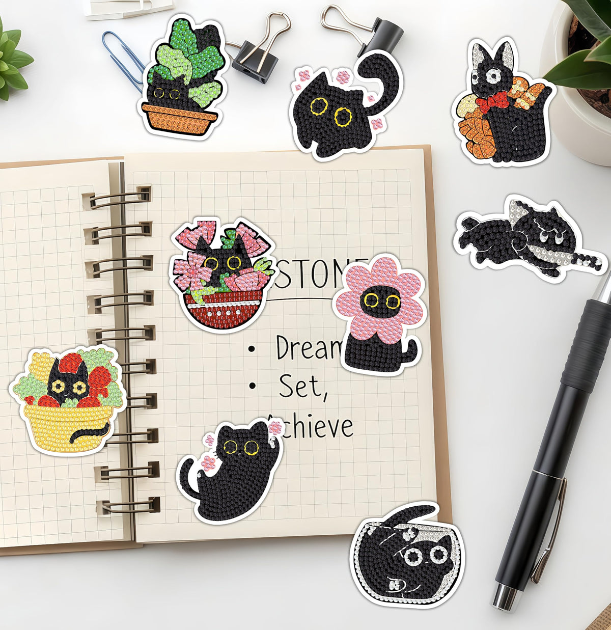 16 Pcs Ladybug Diamond Painting Magnets Kits Diamond Art Fridge Magnet Refrigerator Sticker Diamond Painting kit for Beginners Adults DIY Art Craft Gifts Home Decors