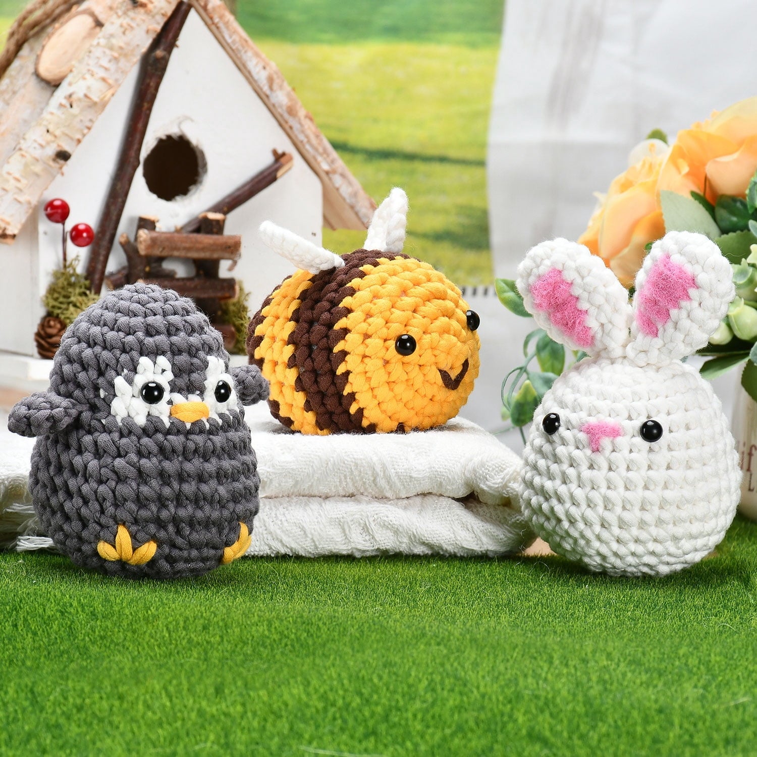 Zepiany Crochet Kit for Beginners, Crochet Animals Kit with Step-by-St