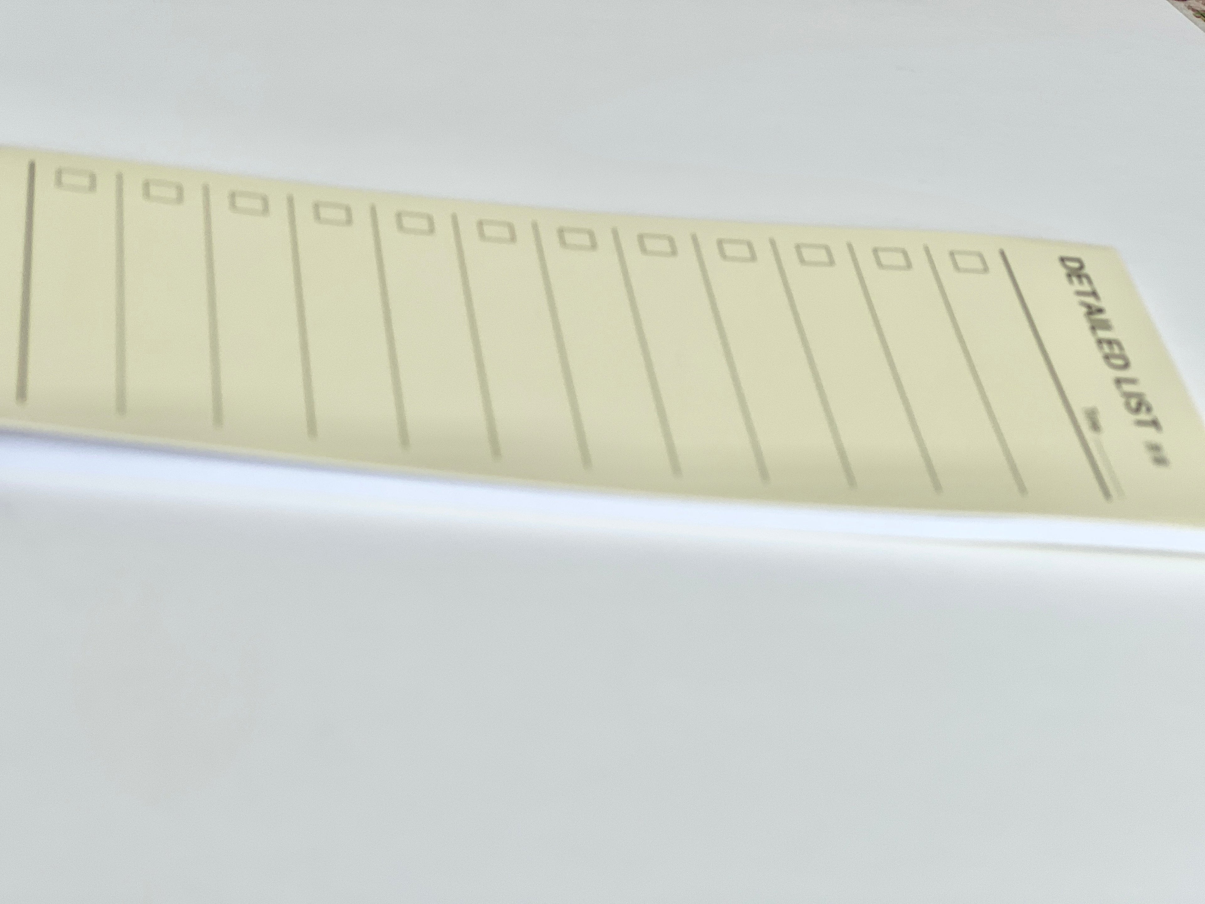 List Lined slim Notepad