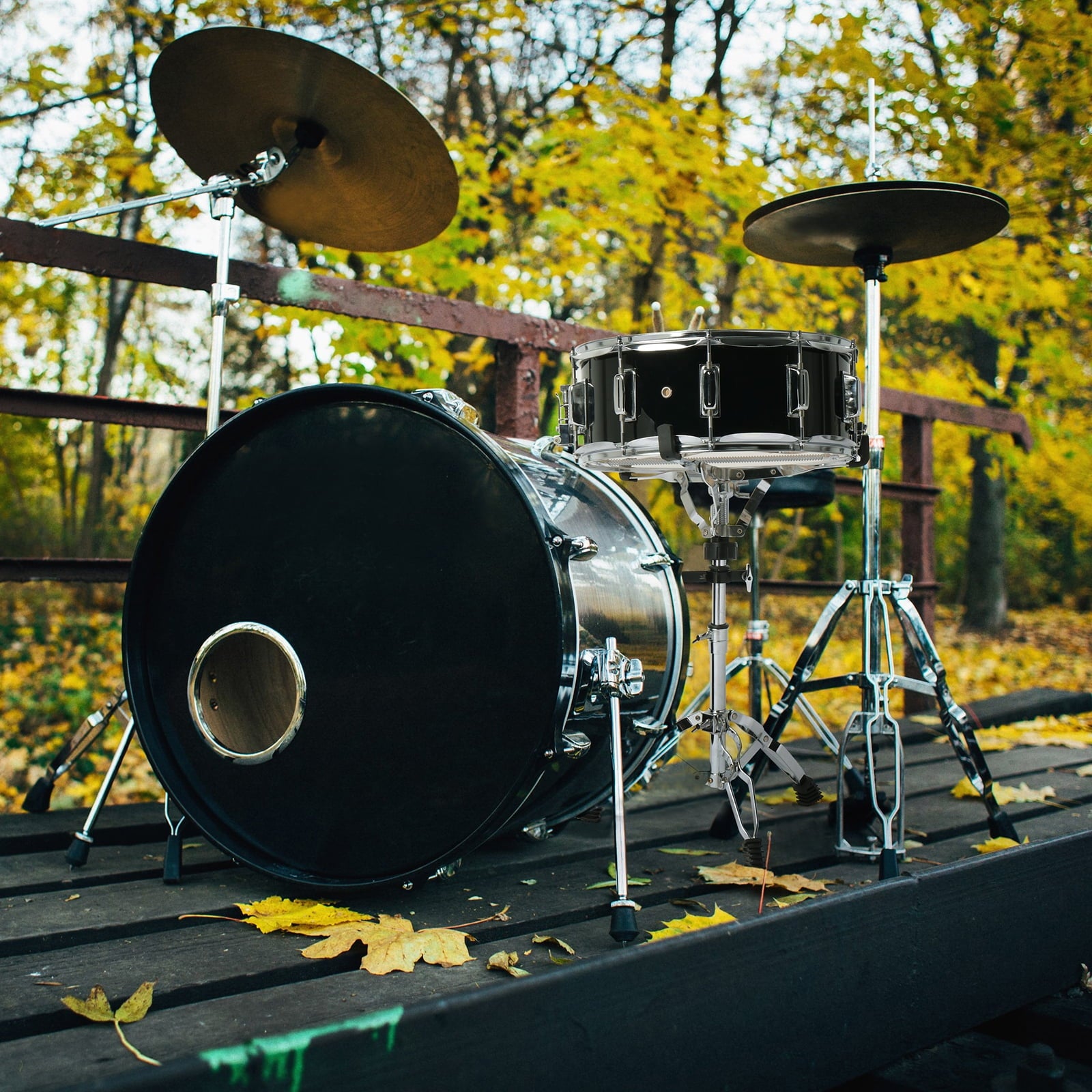 Snare Drum Set with Drumstick Holder, Snare Drum Bag, Strap, Mute Pad
