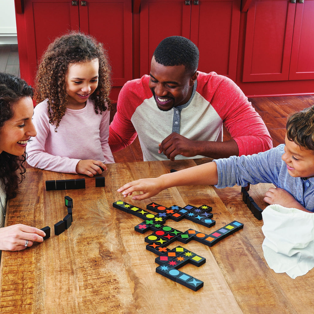 MindWare Qwirkle Strategy Board Game, 108 Durable Wooden Tiles with Ca