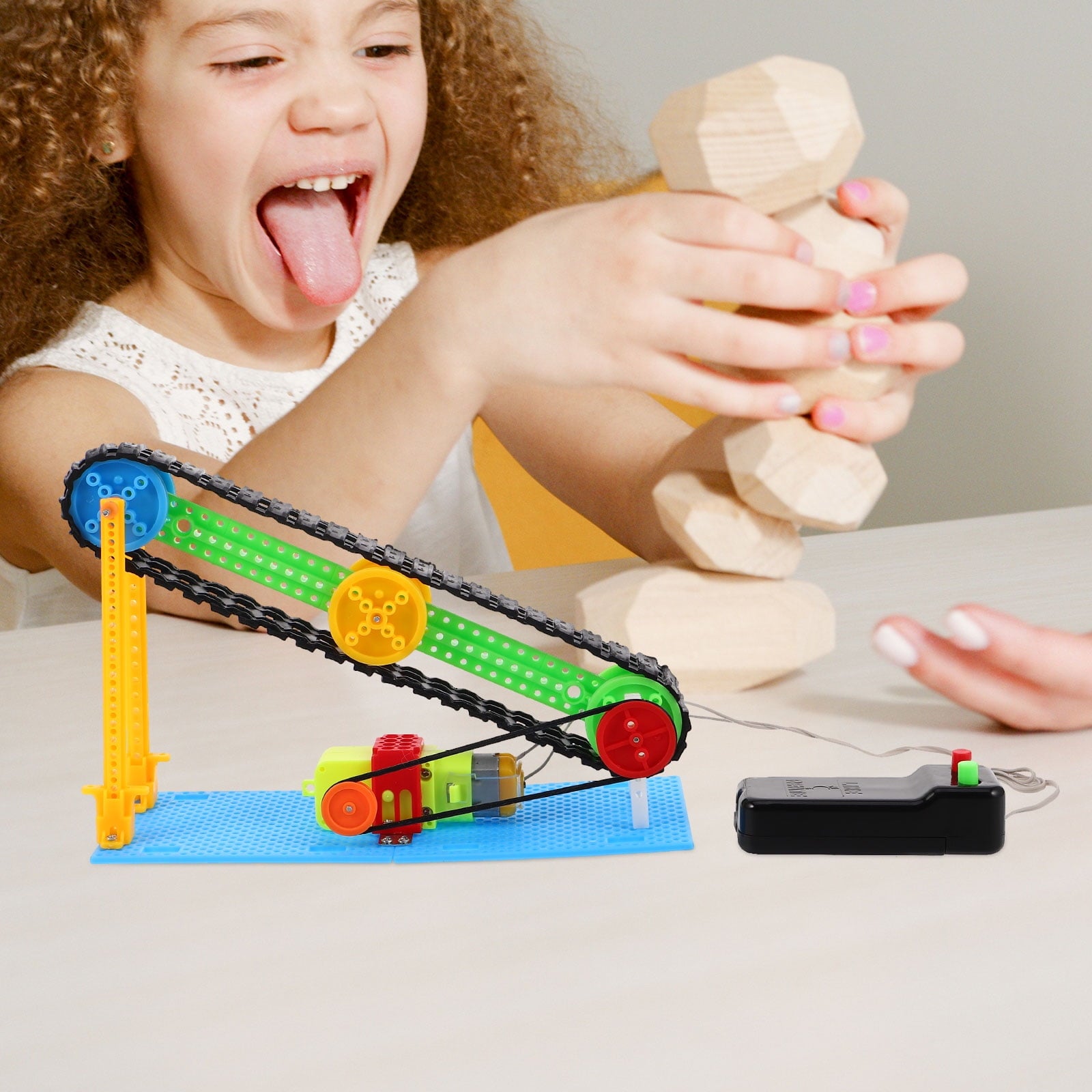Amosfun Excavator Belt Set for Science Projects, Multi Plastic Quick T